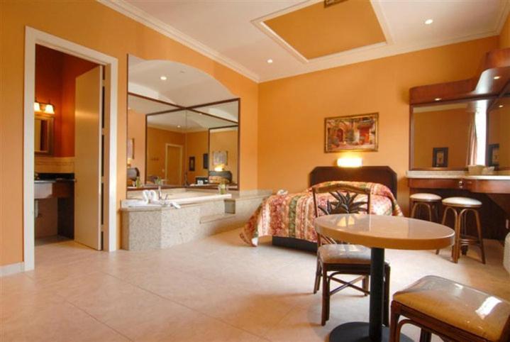 ميامي Estancia Hotel المظهر الخارجي الصورة